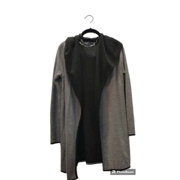 Blanc Noir Grey and black wool blend open front sweater - Picture 1 of 7